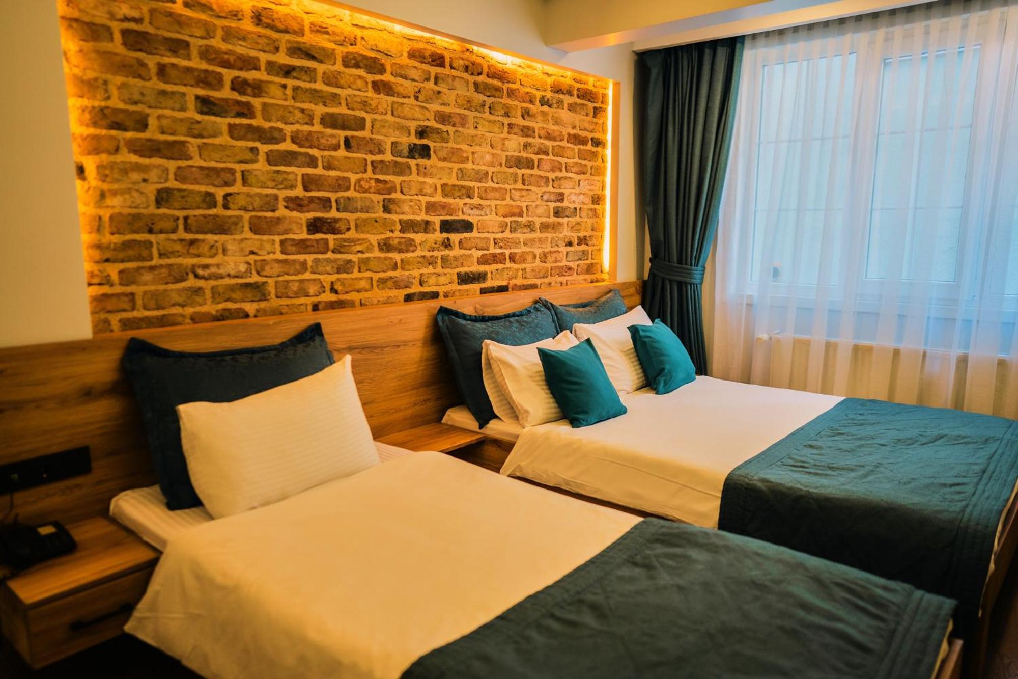 Taksim Santa Lucia Hotel Istanbul Exterior photo